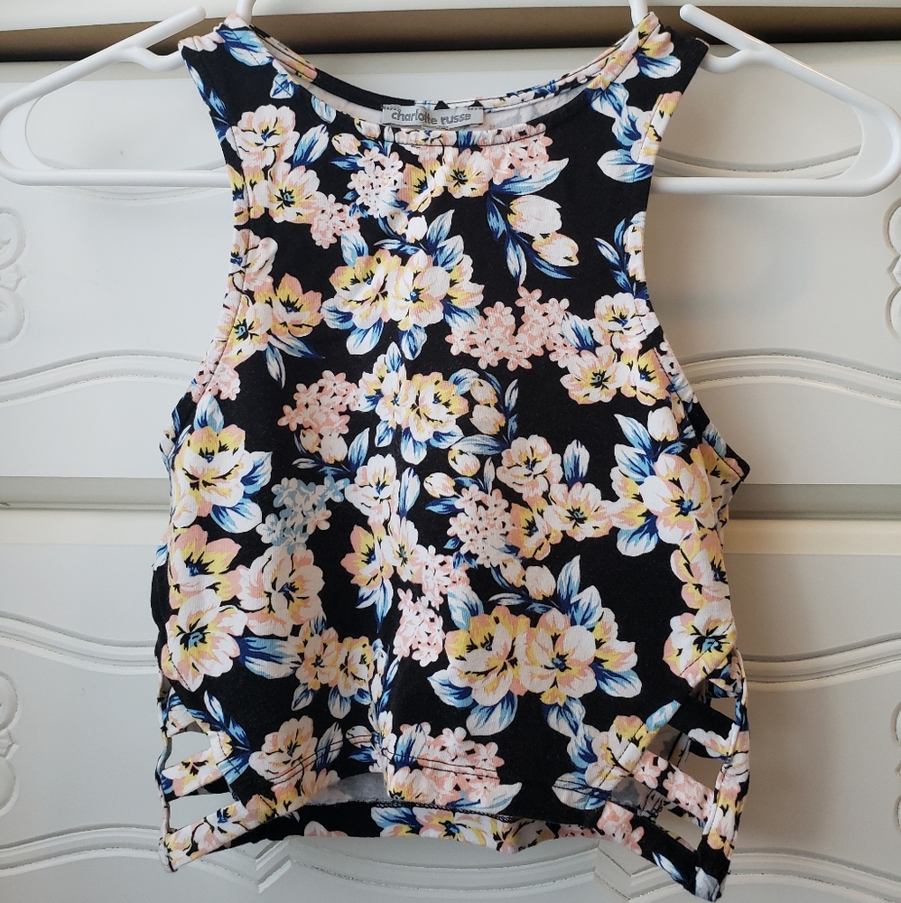 Floral cropped tank